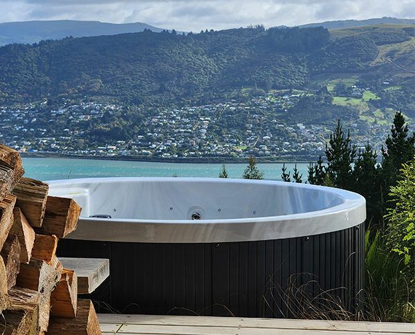 orbitor max round spa pool by Jet Spas in Dunedin