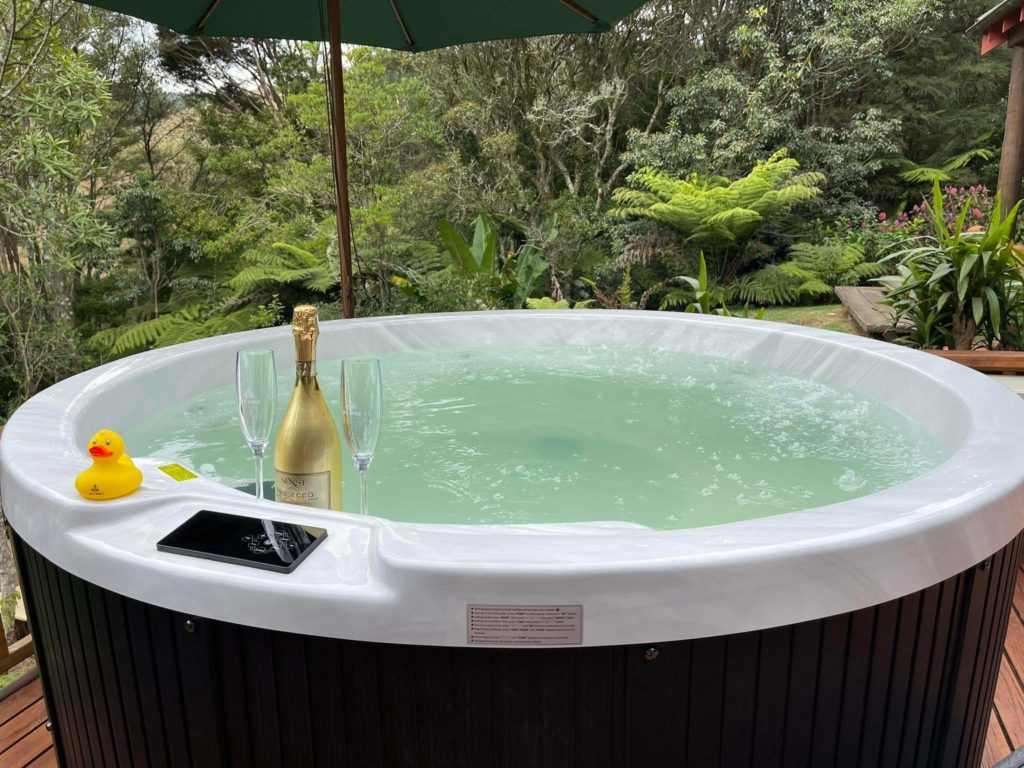 spa pool in Auckland